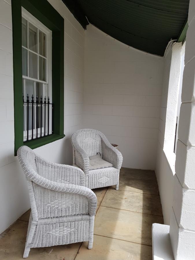 Uniondale Manor Guesthouse ภายนอก รูปภาพ