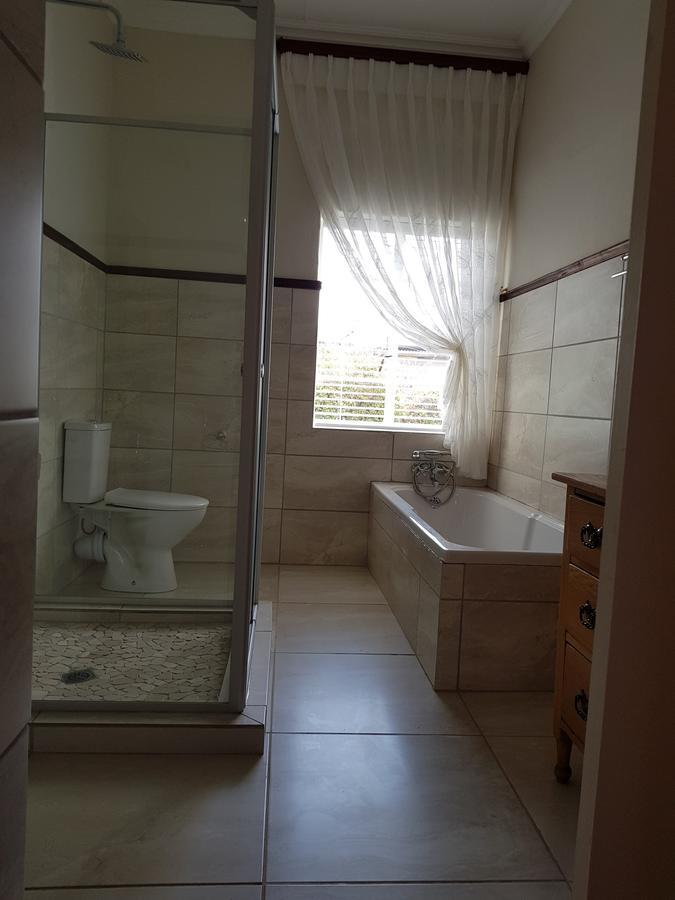 Uniondale Manor Guesthouse ภายนอก รูปภาพ