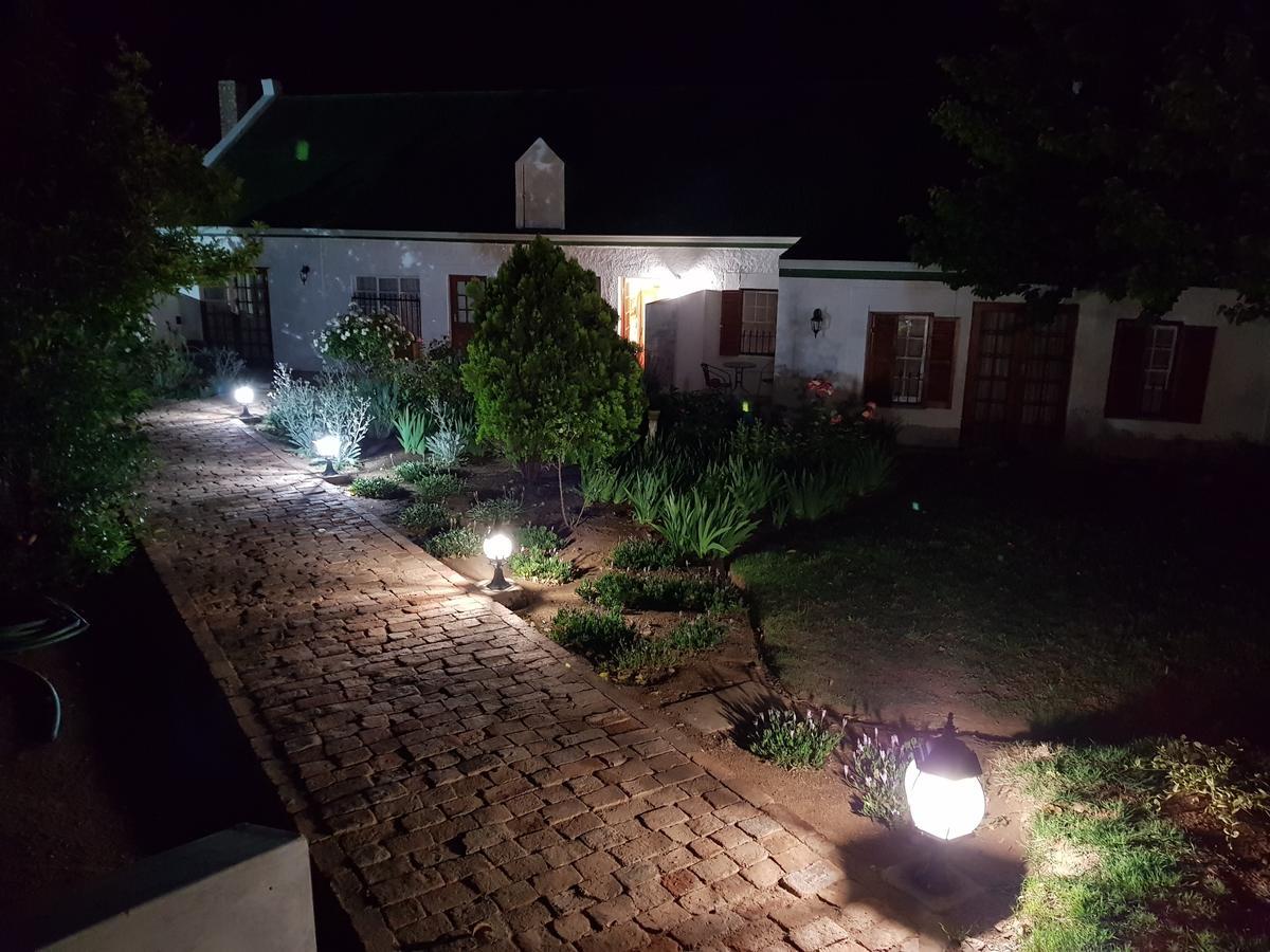 Uniondale Manor Guesthouse ภายนอก รูปภาพ